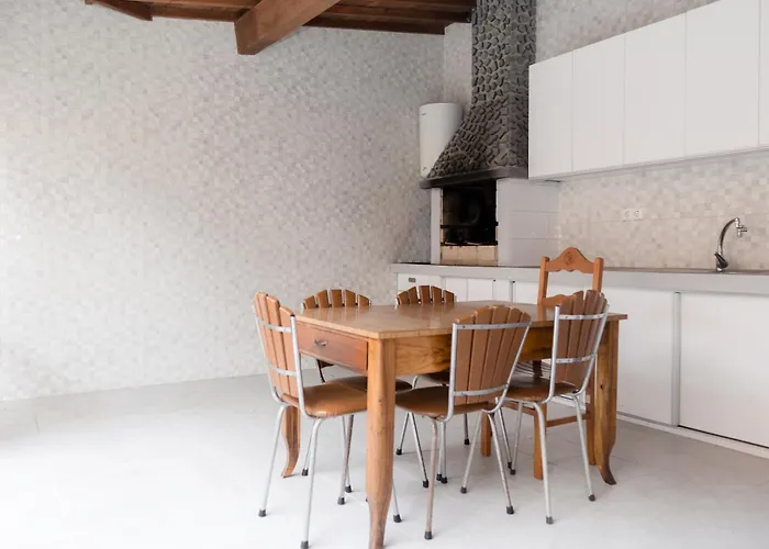 Levada's House Sao Pedro (Sao Miguel)